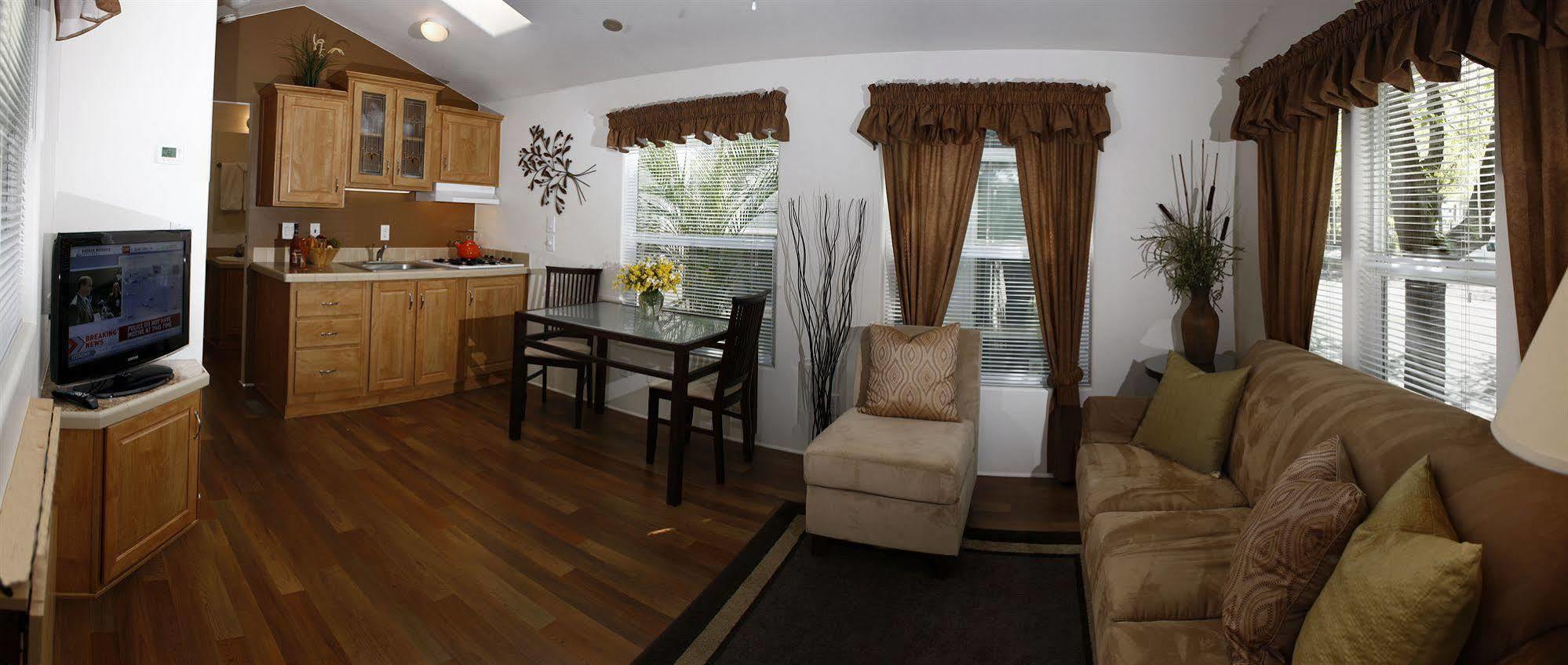 Arden Acres Executive Suites&Cottages Sacramento Extérieur photo